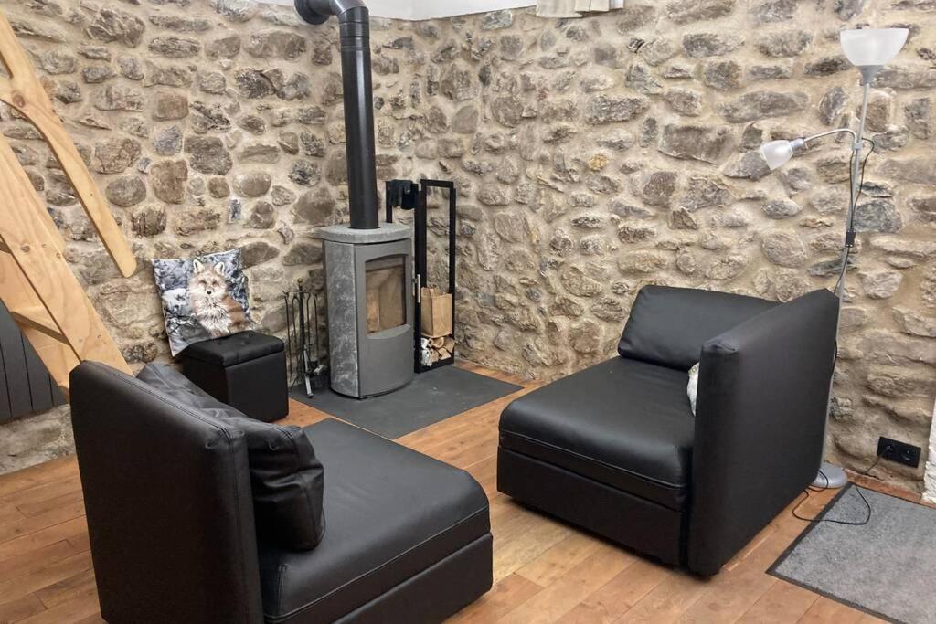La Maison Laugier Charme, Confort, Authenticite Saint-Etienne-de-Tinee Luaran gambar